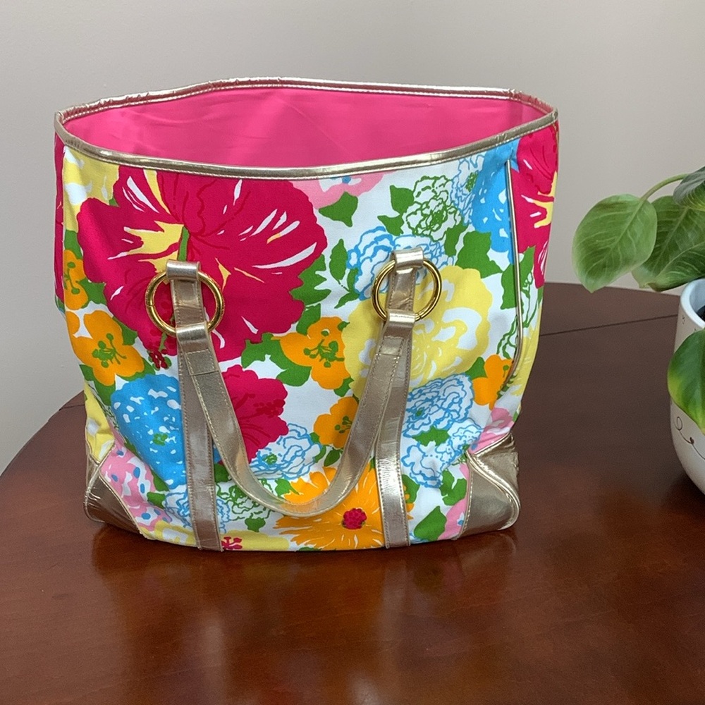 Lilly Pulitzer Tote Bag - Picture 4 of 5